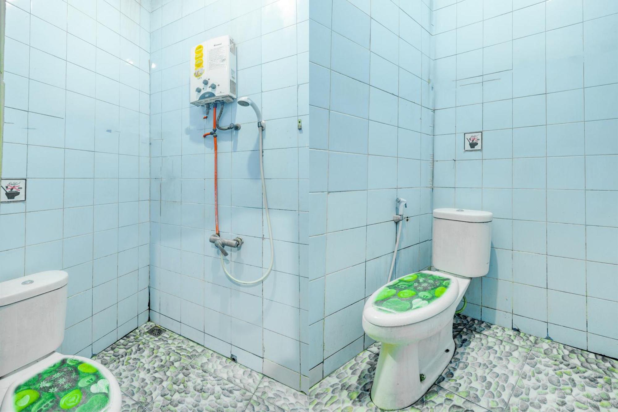 Oyo 93132 Modom Homestay Near Rs Islam Jakarta Pondok Kopi 외부 사진