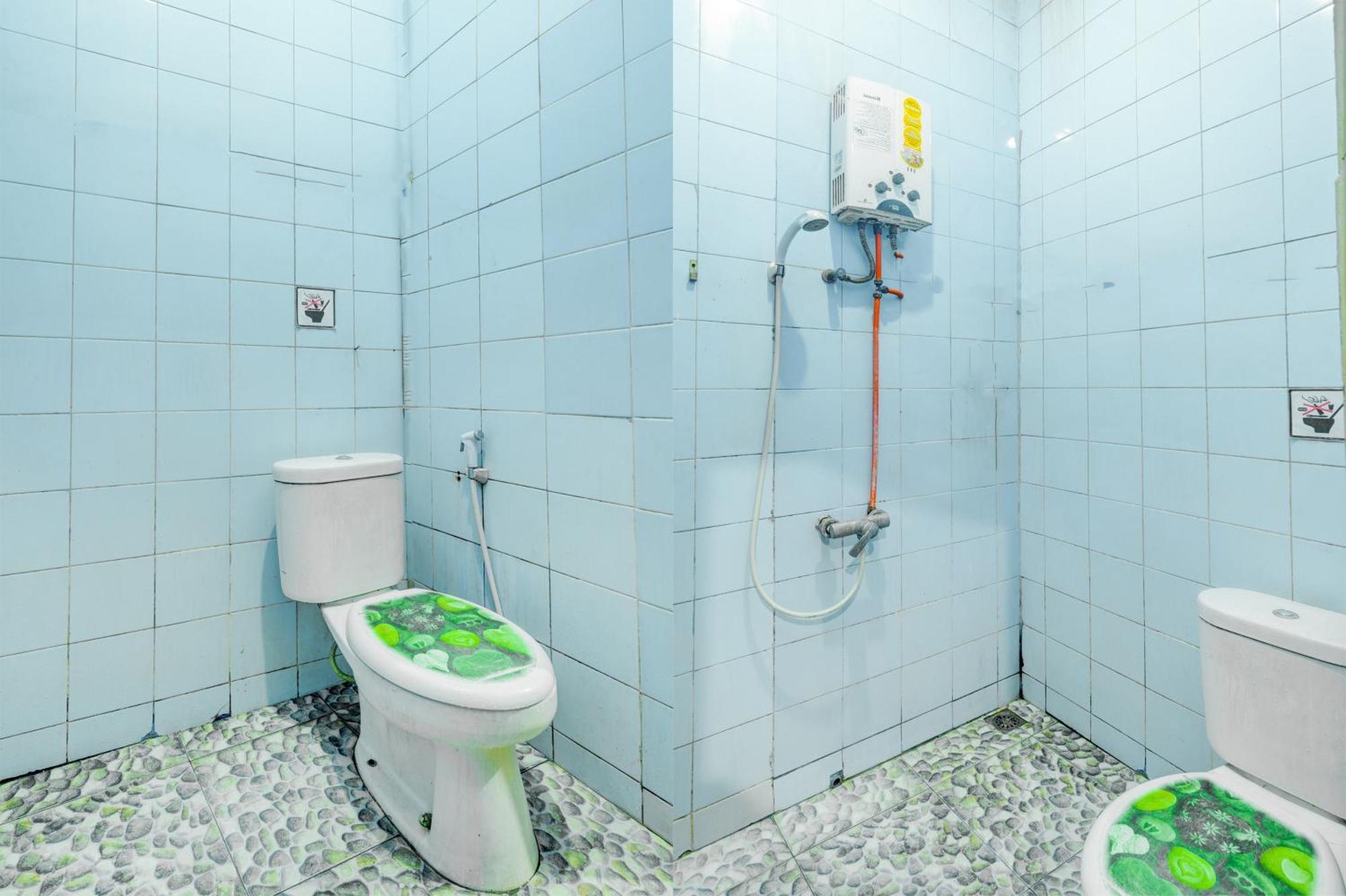 Oyo 93132 Modom Homestay Near Rs Islam Jakarta Pondok Kopi 외부 사진